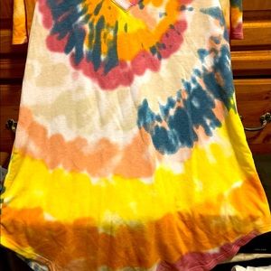 Tye Dye v neck top